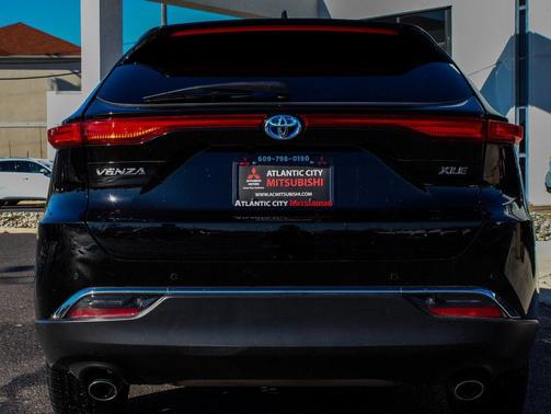 2023 Toyota Venza XLE