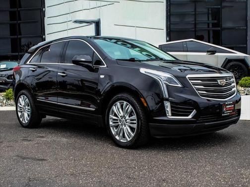 2018 Cadillac XT5 Premium Luxury