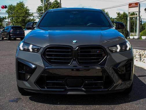 2025 BMW X6 M Base