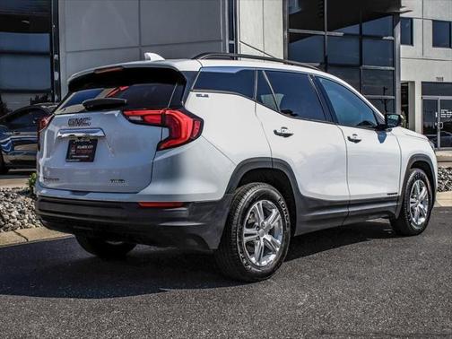 2020 GMC Terrain SLE