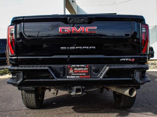 2024 GMC Sierra 3500 AT4