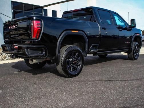 2024 GMC Sierra 3500 AT4