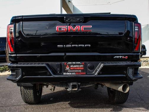 2024 GMC Sierra 3500 AT4