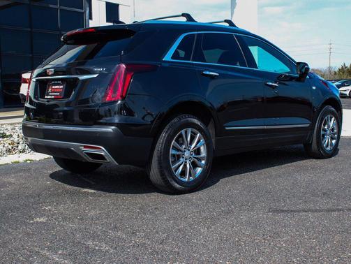 Stellar Black Metallic 2023 Cadillac XT5 Premium Luxury