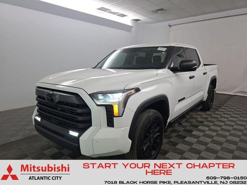 Ice 2023 Toyota Tundra SR5