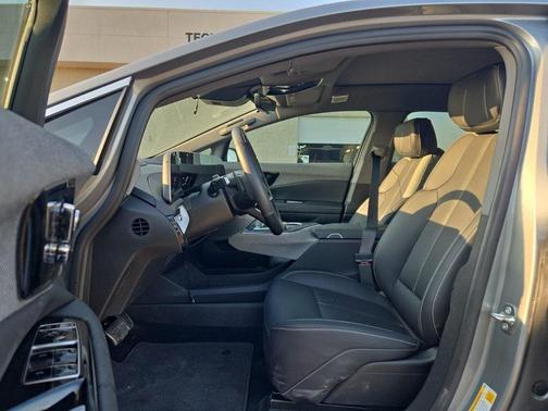 2025 Cadillac OPTIQ Luxury 1 AWD