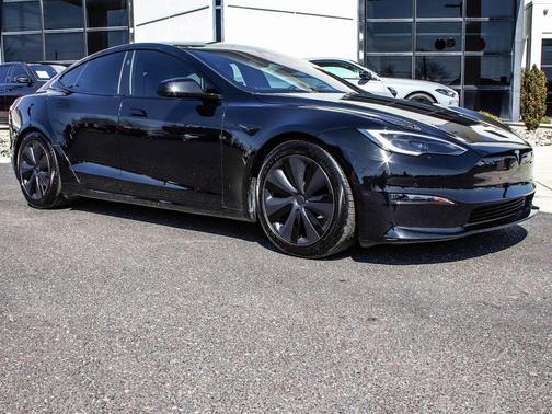 2023 Tesla Model S Base