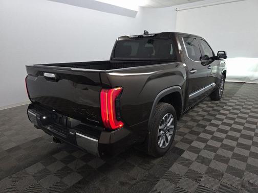 2025 Toyota Tundra Hybrid 1794 Edition