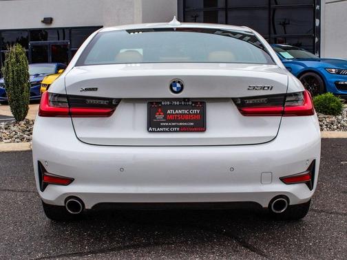 2022 BMW 330 xDrive