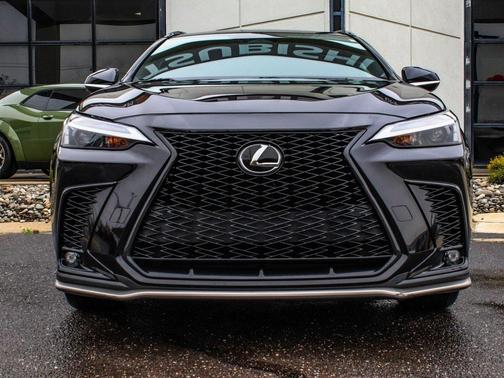 2022 Lexus NX 350 F SPORT Handling