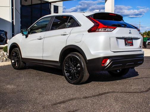 2024 Mitsubishi Eclipse Cross LE