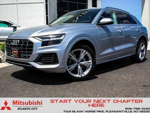 2022 Audi Q8 55 Premium Plus