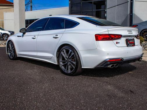 Ibis White 2022 Audi S5 Premium TFSI quattro Tiptronic