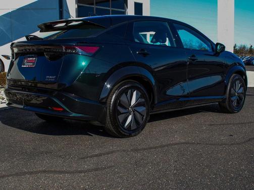 2024 Nissan ARIYA EVOLVE+