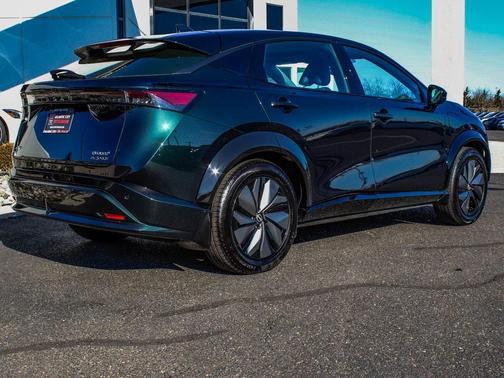 2024 Nissan ARIYA EVOLVE+