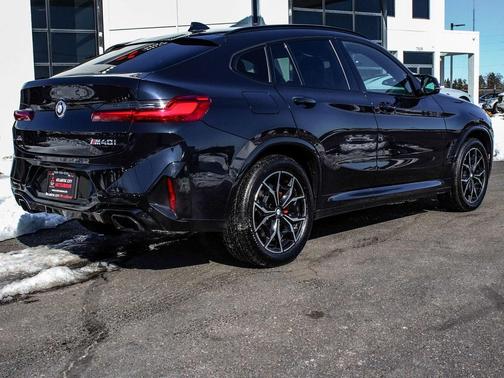 2023 BMW X4 M40i