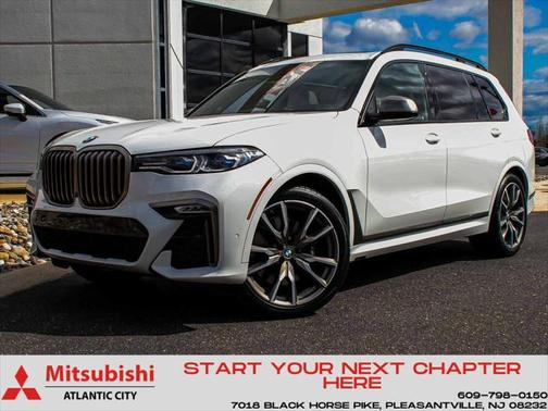 2022 BMW X7 M50i