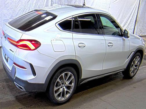 2020 BMW X6 xDrive40i