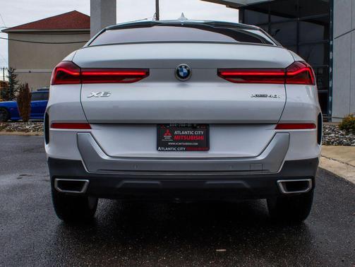 Mineral White Metallic 2020 BMW X6 xDrive40i