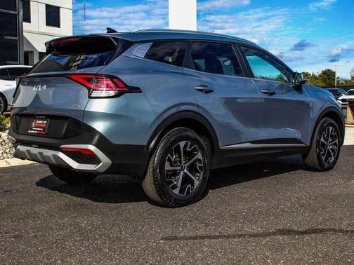 2025 Kia Sportage EX