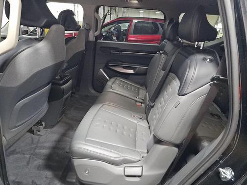 2025 Kia EV9 Wind