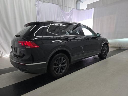 2022 Volkswagen Tiguan 2.0T SE 4MOTION