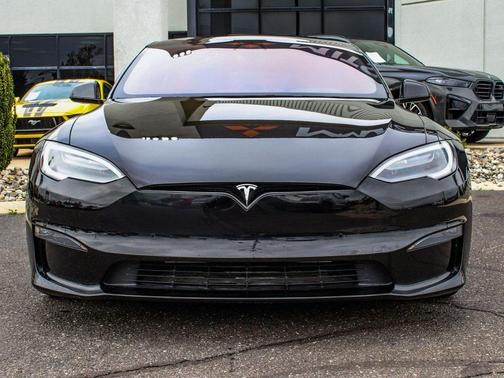 2021 Tesla Model S Plaid