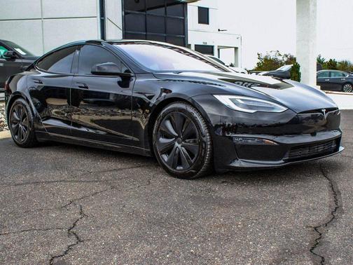 2021 Tesla Model S Plaid