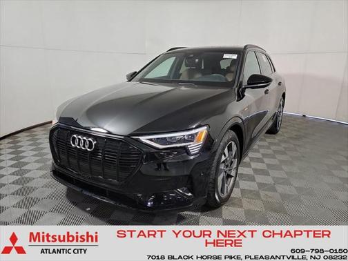 2022 Audi e-tron Premium