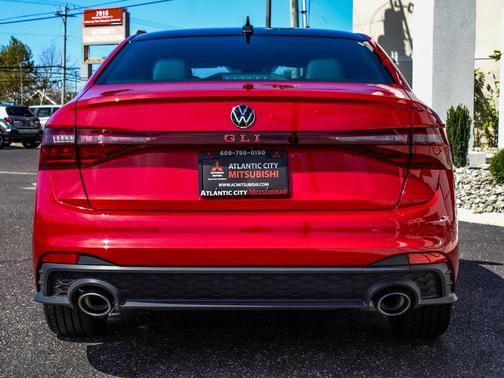 2025 Volkswagen Jetta GLI 2.0T Autobahn
