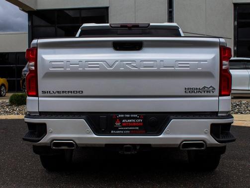 2022 Chevrolet Silverado 1500 High Country