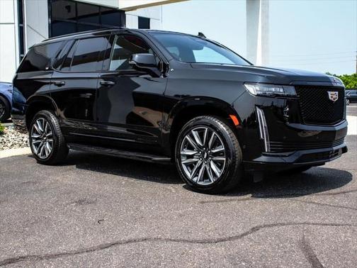 2023 Cadillac Escalade Sport