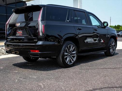 2023 Cadillac Escalade Sport