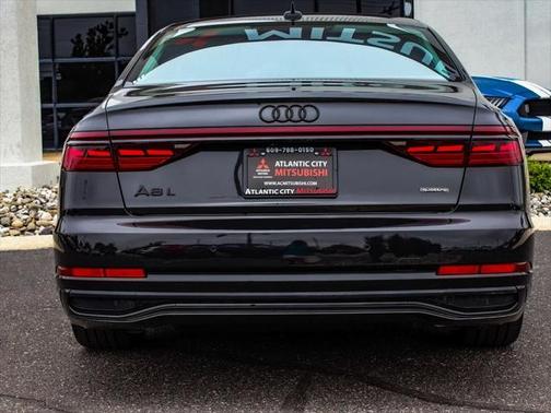 2022 Audi A8 L 55 TFSI quattro Tiptronic