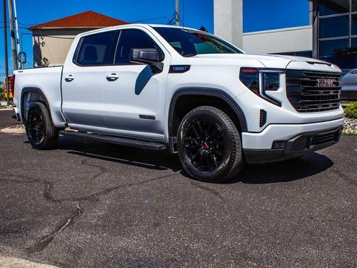 Summit White 2025 GMC Sierra 1500 Elevation