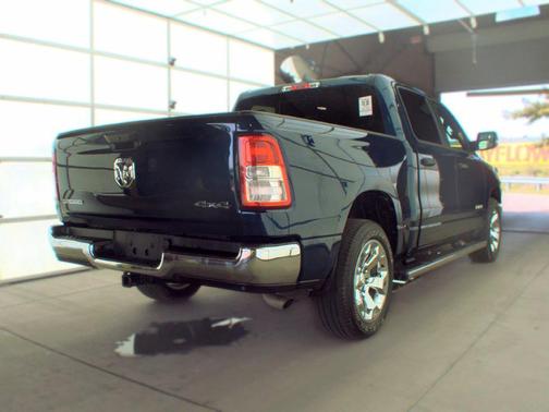 Patriot Blue Pearlcoat 2023 RAM 1500 Big Horn/Lone Star