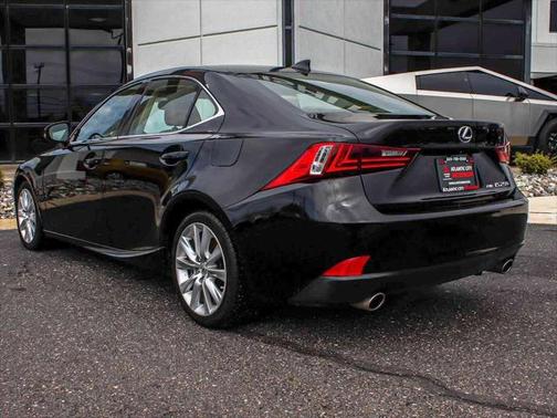 2015 Lexus IS 250 Crafted Line