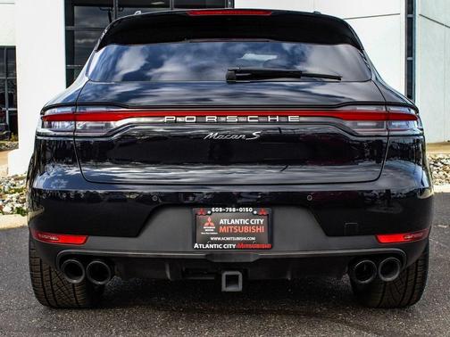 2019 Porsche Macan S