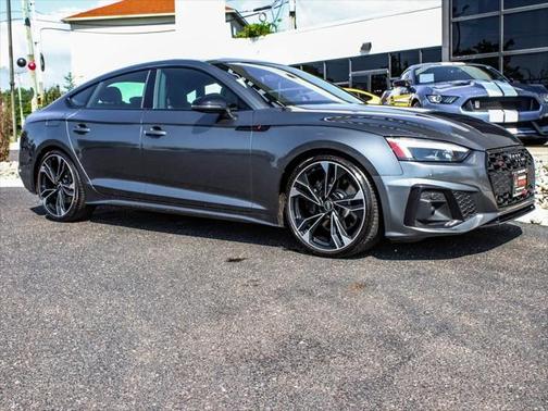 2022 Audi S5 Premium Plus TFSI quattro Tiptronic