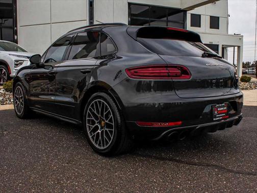 2017 Porsche Macan GTS