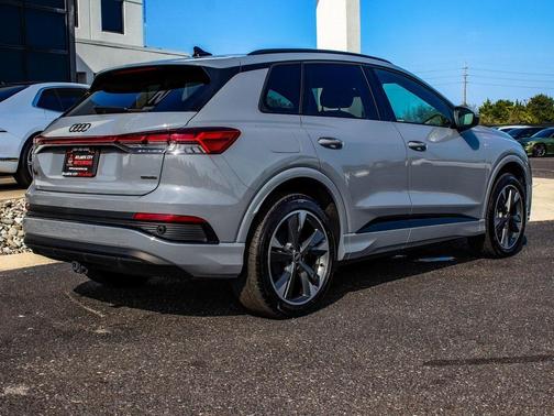 2024 Audi Q4 e-tron Premium 50 quattro