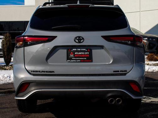 2025 Toyota Highlander XSE