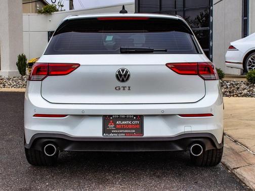 2024 Volkswagen Golf GTI 1.4T TSI