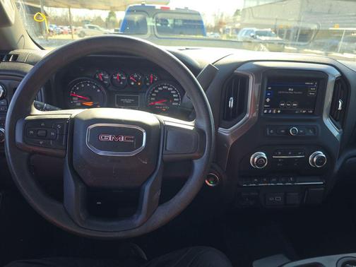 2024 GMC Sierra 1500 Pro