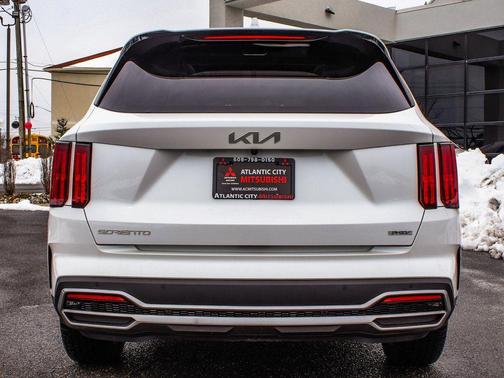 2024 Kia Sorento Plug-In Hybrid SX Prestige