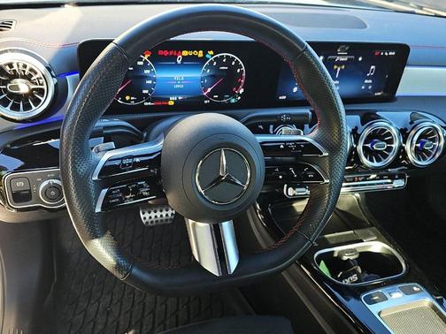 2025 Mercedes-Benz CLA 250 4MATIC