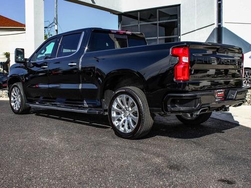 2022 Chevrolet Silverado 1500 High Country