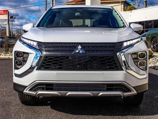 2026 Mitsubishi Eclipse Cross SE