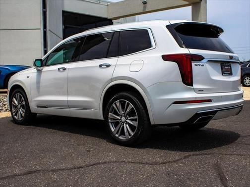 2022 Cadillac XT6 Premium Luxury AWD