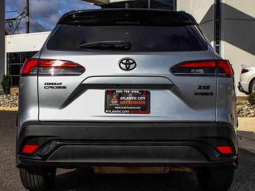 2024 Toyota Corolla Hybrid SE